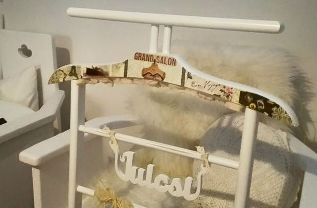 A szobainas témája: Párizs. Fotó: Design Vállfák/Facebook