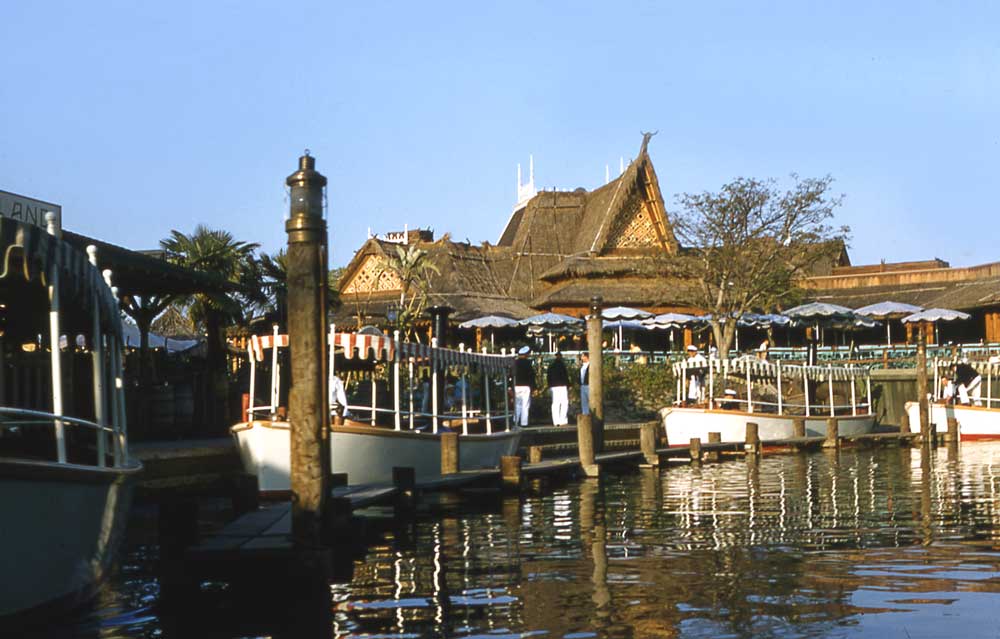 60 éve nyitotta meg kapuit az első Disneyland