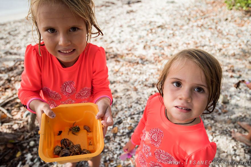 Lányok, akik a tengeren nőnek fel - csodás fotók