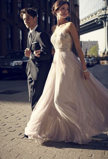 A fehér a menyasszony színe, ha ő történetesen mást is választ