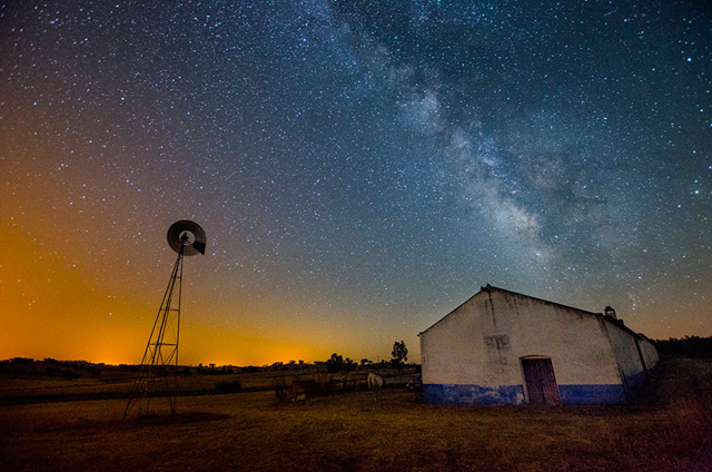 Lélegzetelállító fotók: így néz ki a csillagos ég valójában