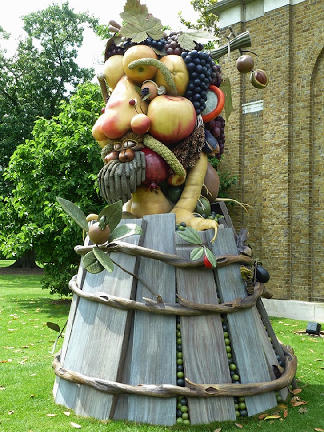 Szobrok lettek a festményekből - fotók