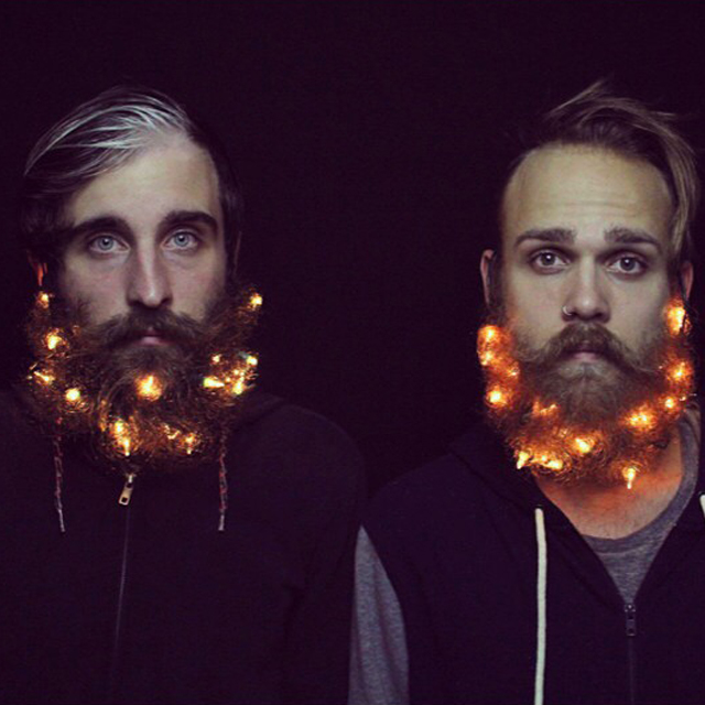 Elképesztő, amit ezek a pasik a szakállukkal művelnek! - fotók