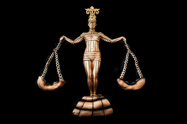 Úgy ábrázolta az állatövi jegyeket, ahogy még senki más - galéria