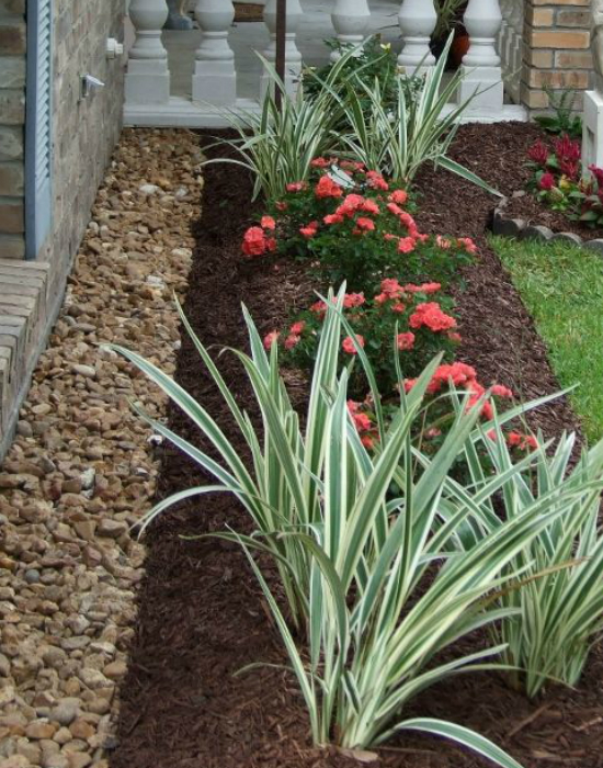 Nem is gondolnád milyen csodákat művel a kavicságy a kerteddel! Nem is gondolnád milyen csodákat művel a kavicságy a kerteddel!