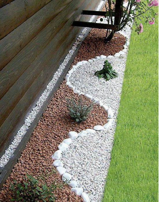 Nem is gondolnád milyen csodákat művel a kavicságy a kerteddel! Nem is gondolnád milyen csodákat művel a kavicságy a kerteddel!