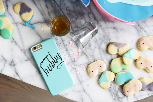 Vaginák mindenhol: így néznének ki a legénybúcsúk, ha a csajok szerveznék meg