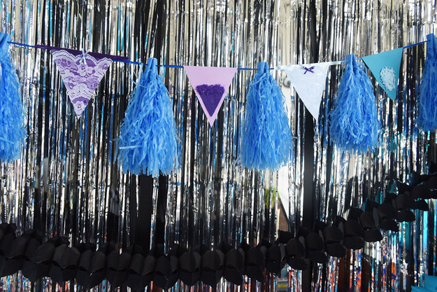 Vaginák mindenhol: így néznének ki a legénybúcsúk, ha a csajok szerveznék meg