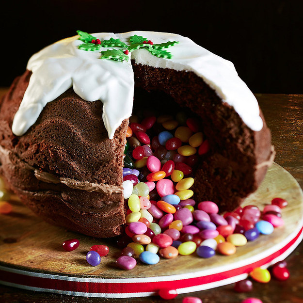 14 színes és ínycsiklandó töltött torta, amit azonnal megkóstolnánk