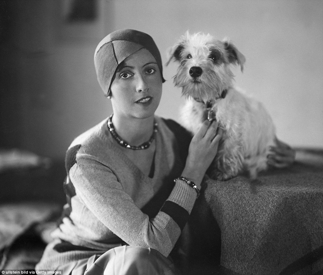 Cukiság retró: ilyen volt egy kutyakiállítás száz évvel ezelőtt