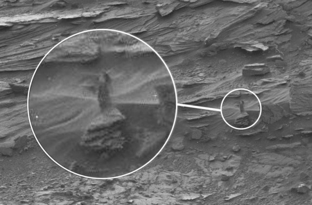 Különös nőalak látható a Marson készített fotón