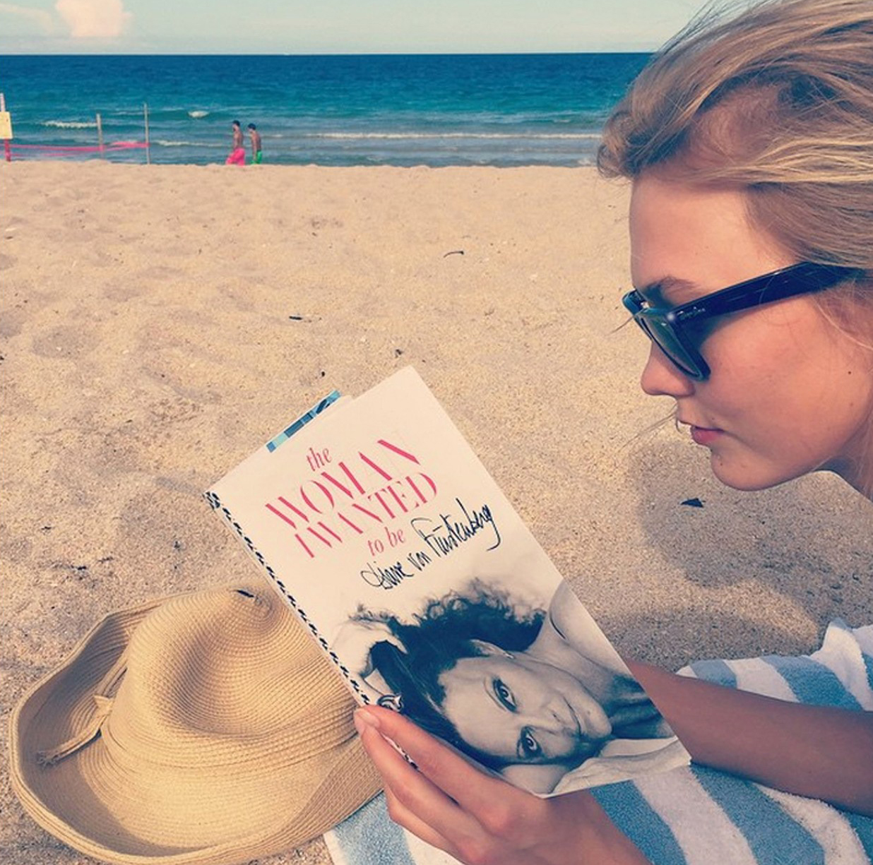 Sztármustra Liluval: 5 dolog, amit mindenképp vigyél magaddal a nyaralásra