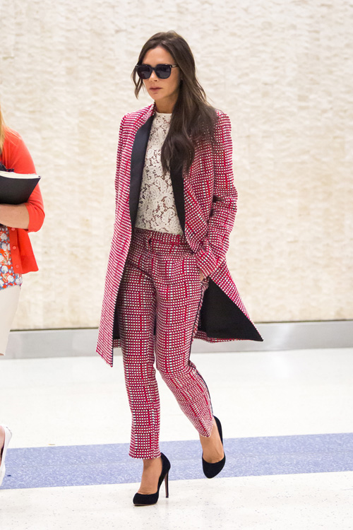 Reptéri puccparádé felér egy vörös szőnyeges bevonulással: Catherine Zeta-Jones és a társai erre az élő bizonyíték