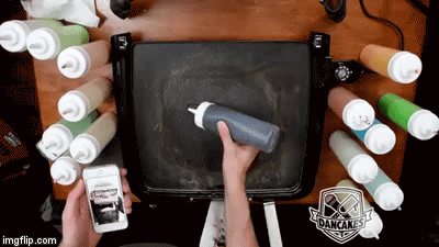 Palacsintába süti a rajzfilek szereplőit