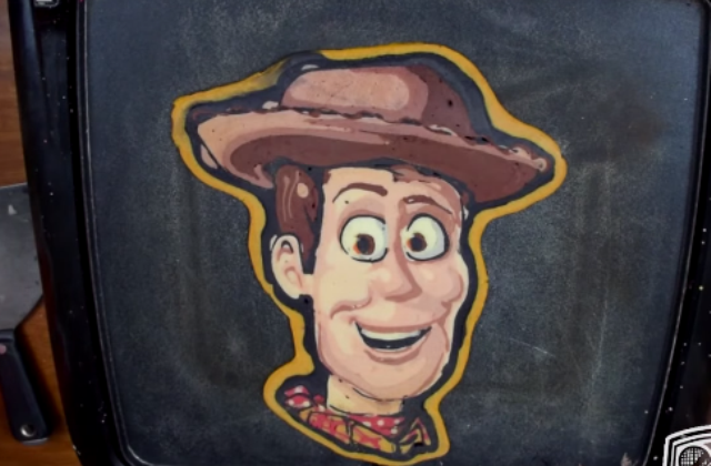 Palacsintába süti a rajzfilek szereplőit