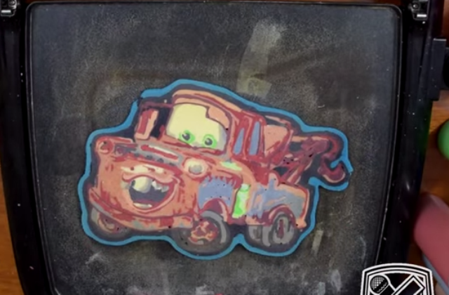 Palacsintába süti a rajzfilek szereplőit