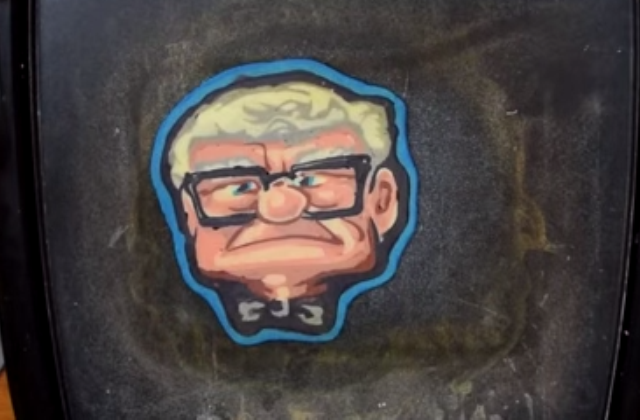 Palacsintába süti a rajzfilek szereplőit