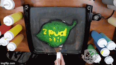 Palacsintába süti a rajzfilek szereplőit