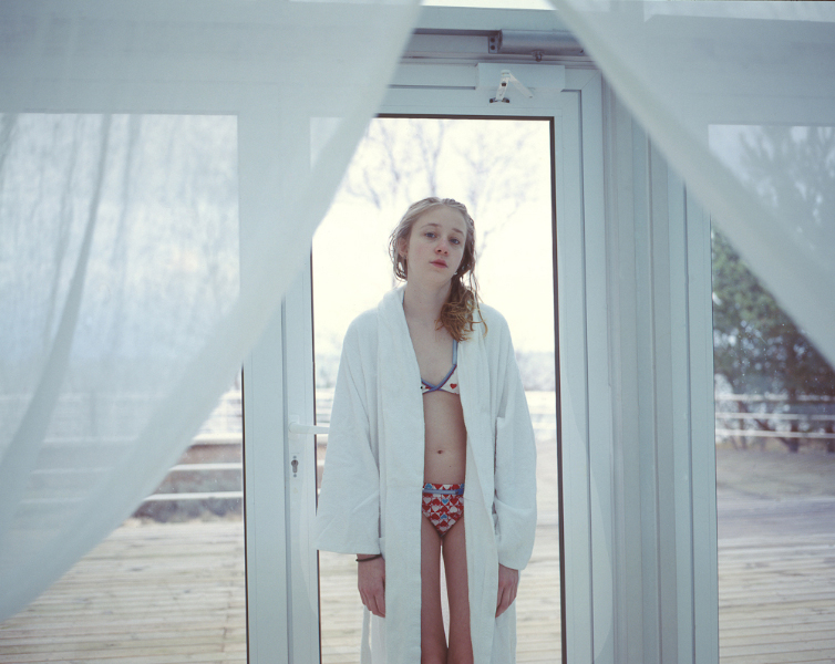 Tinédzser lánya életét fotózza az édesanya