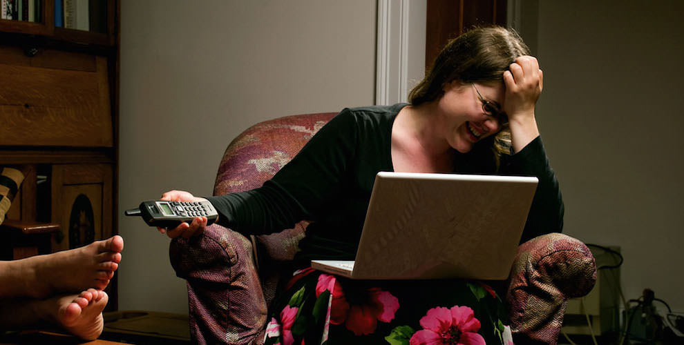 18+: Telefonszex: ők ülnek a vonal másik végén 18+: Telefonszex: ők ülnek a vonal másik végén