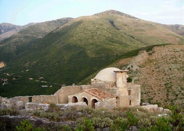 Kicsi a Borsh, de erős turisztikai látványosság