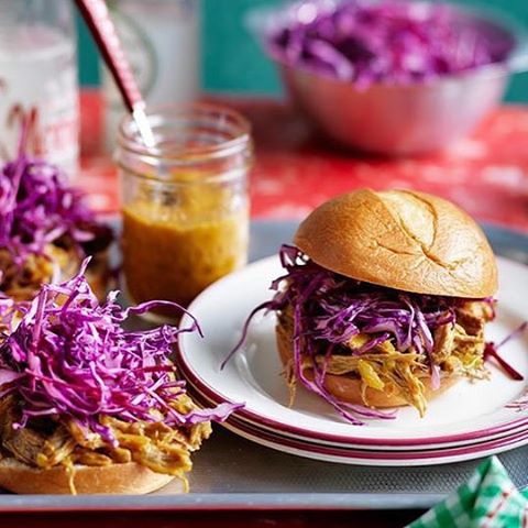 10 Instagram oldal, amit a világ minden táját imádnak