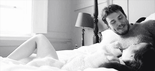 24 szexi híresség, akik úgy tudnak rád nézni, hogy a szíved is elfelejt dobogni