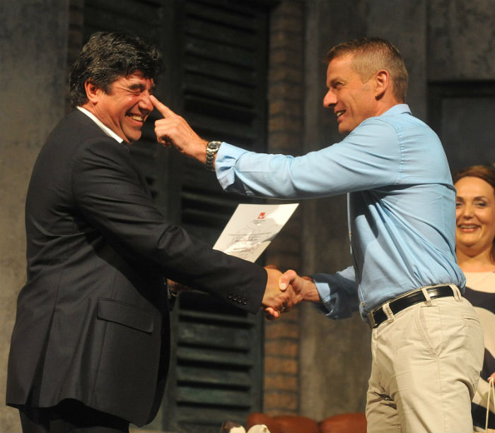 Rékasi Károly és Nemcsák Károly amint éppen viccelődnek