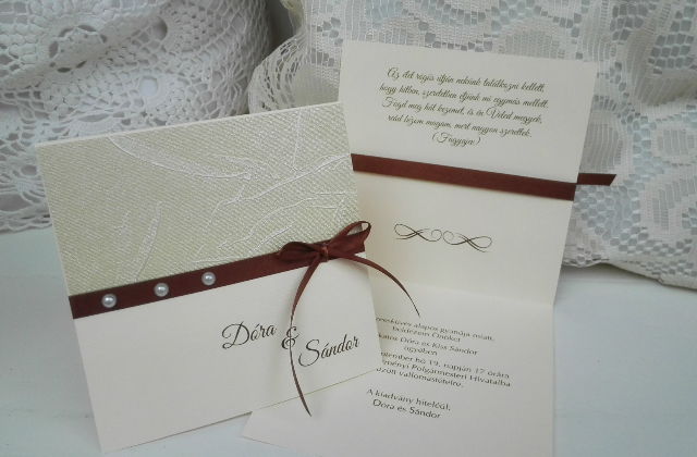 Esküvői meghívók KITSU-módra