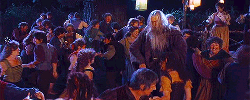 Ez a 15 dolog biztosan megtörténik veled, ha magas férfival randizol