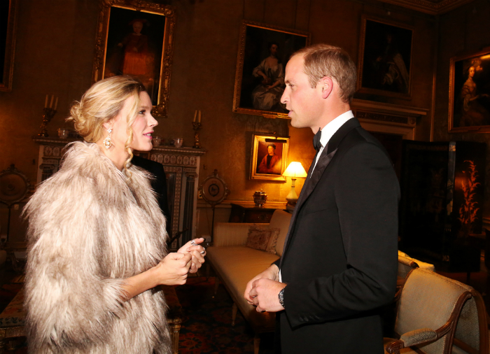 Vilmos herceg ezzel a szőke nővel mulatott Afrikában