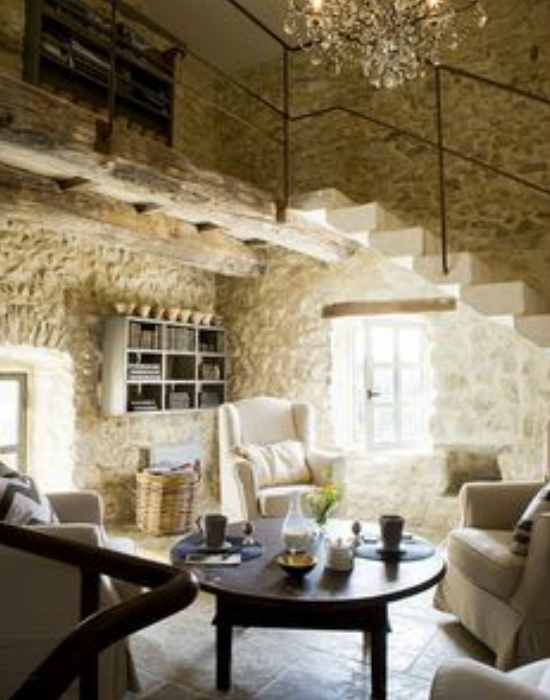 Csodaszép otthonok provence-i stílusba öltöztetve