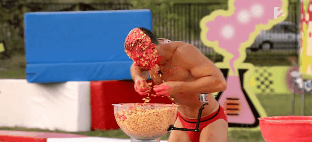 VV Ágica kebleivel is játszott VV Ágica kebleivel is játszott