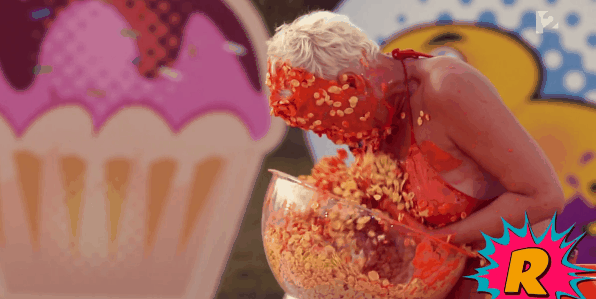 VV Ágica kebleivel is játszott VV Ágica kebleivel is játszott