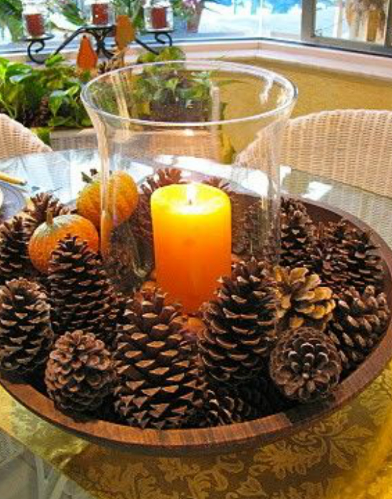 Tobozdísz asztalra is