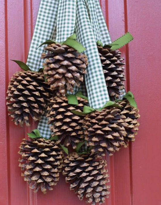 Tobozkopogtató ajtóra