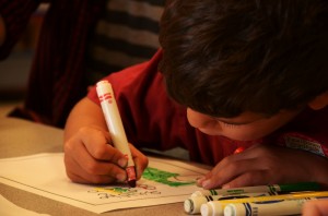 9 gyerekbarát tipp, hogy ne fulladjon botrányba az éttermi ebéd