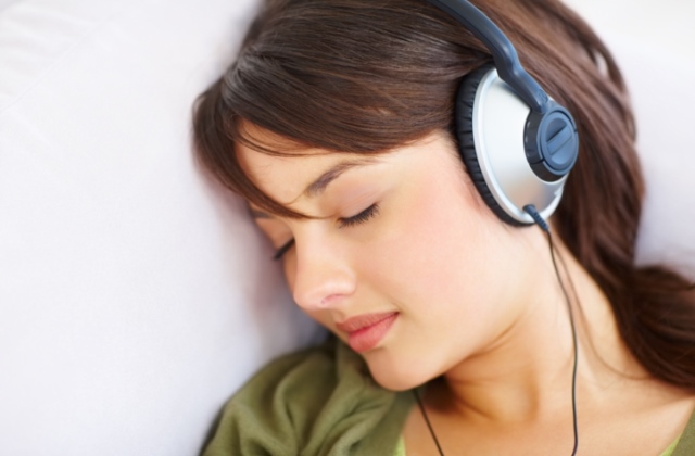 8 órán át sugárzott altatózenét az egyik brit rádió - rekordot állítottak fel 8 órán át sugárzott altatózenét az egyik brit rádió - rekordot állítottak fel