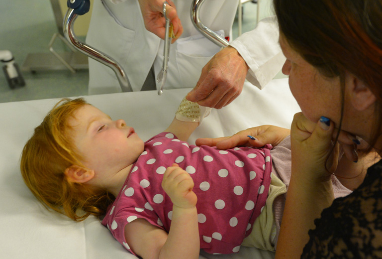 Szülők az ágy szélén - egy hétvége a gyerekkel a kórházban