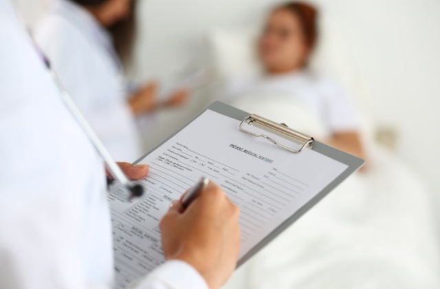 Aggódunk az egészségünkért, ugyanakkor félünk orvoshoz menni