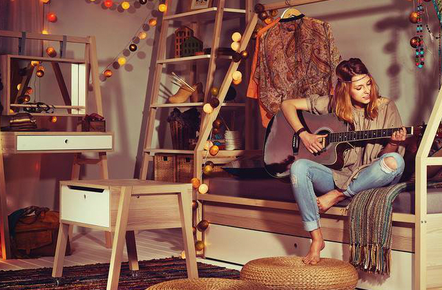 A gömblámpák egy igazán csajos szobából sem hiányozhatnak. 