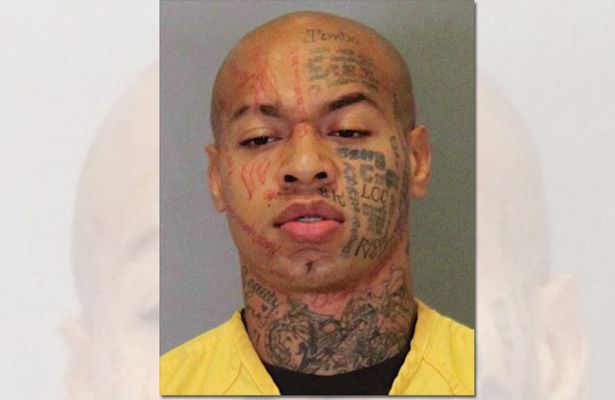 Felvágta saját péniszét, hogy az egyiptomi kígyóistenre hasonlítson