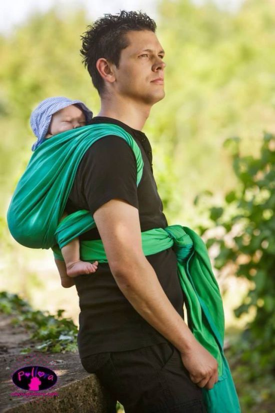 Hordozós apukák a világ körül - fotók