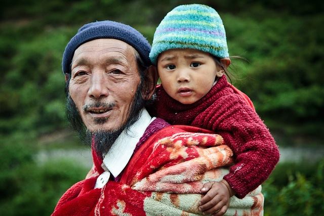 Hordozós apukák a világ körül - fotók