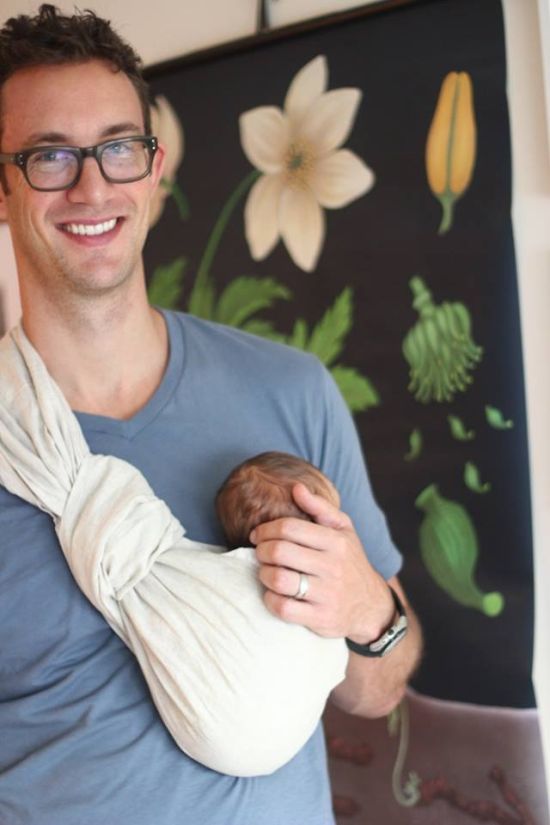 Hordozós apukák a világ körül - fotók