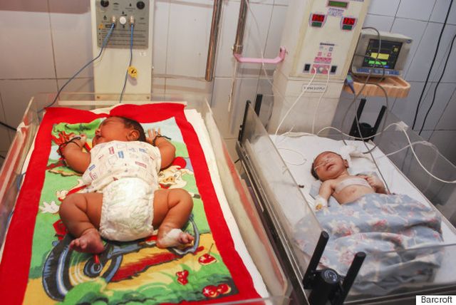 Megszületett a világ egyik legnehezebb babája Megszületett a világ egyik legnehezebb babája