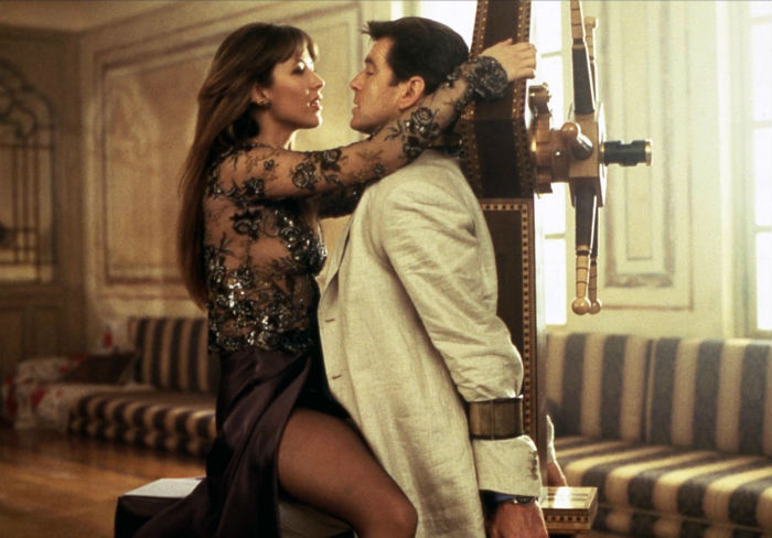 Így változott James Bond 50 év alatt Így változott James Bond 50 év alatt