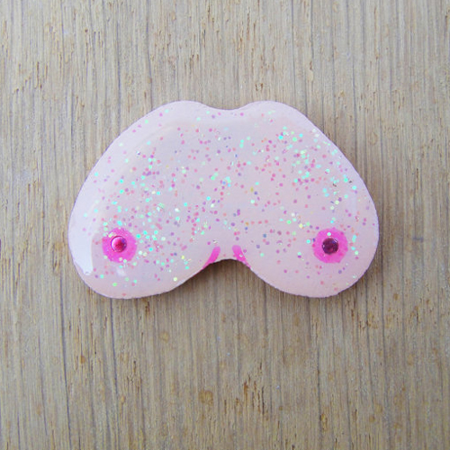 8+1 meglepő mell a melltartómentes világnapra 8+1 meglepő mell a melltartómentes világnapra