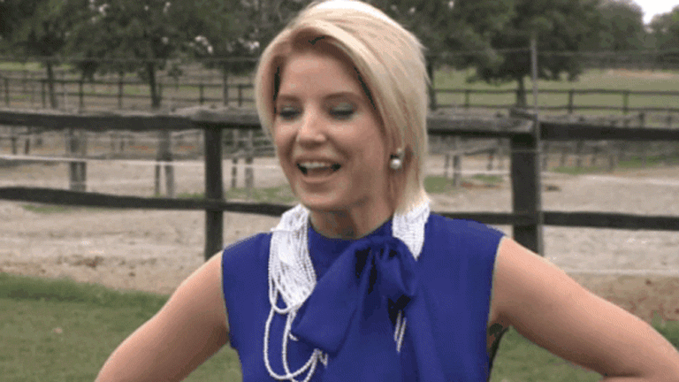 Elragadó az esküvői ruhában Szabó Zsófi Elragadó az esküvői ruhában Szabó Zsófi