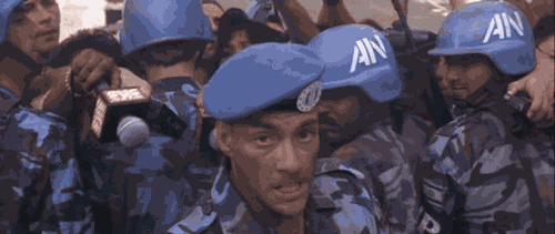 A ma 55 éves Jean-Claude Van Damme karriere 10 GIF-ben
